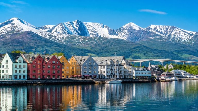 molde cruise port overview